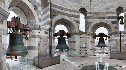 Tower of Pisa: The seven bells at the pinnacle of the tower