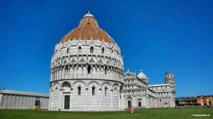 Tower of Pisa: Baptistery and Campo dei Miracoli