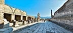 Honorary arches, Pompeii Italy