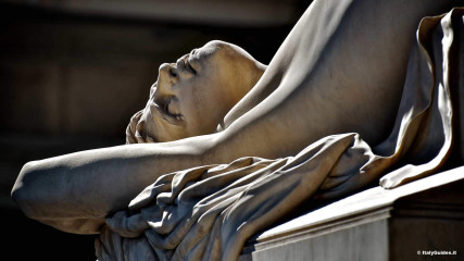 Signoria Square: The Rape of Polyxena