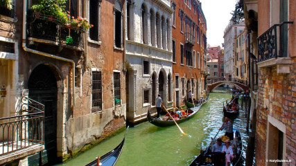 Streets and alleys: Streets and alleys of Venice