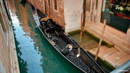 Streets and alleys: Streets and alleys of Venice