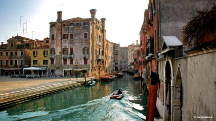 Streets and alleys: Streets and alleys of Venice