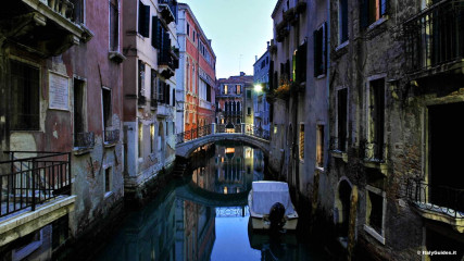 Streets and alleys: Streets and alleys of Venice