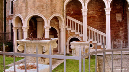 Streets and alleys: Streets and alleys of Venice