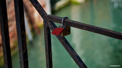 Streets and alleys: Streets and alleys of Venice