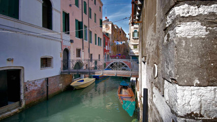 Streets and alleys: Streets and alleys of Venice