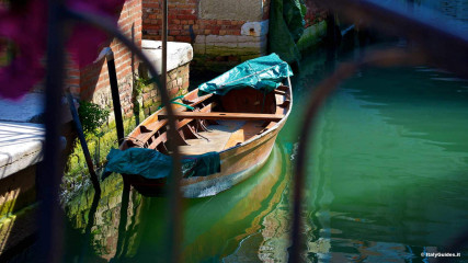 Streets and alleys: Streets and alleys of Venice