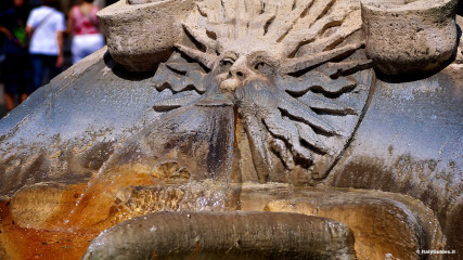 Spanish Steps: Detail of Fontana della Barcaccia