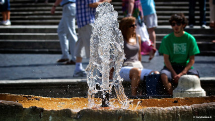 Spanish Steps: Detail of Fontana della Barcaccia