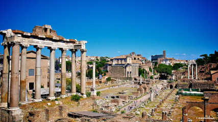The Roman Forum: Central Piazza