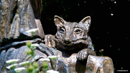 Gubbio: Statue of San Francesco