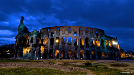 Colosseo: Il Colosseo di notte