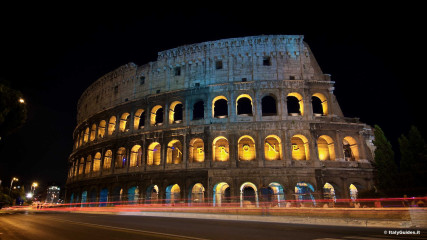 Colosseo: Il Colosseo di notte
