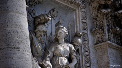 Trevi Fountain in Rome: The maiden and the soldiers