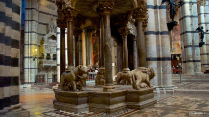 Siena: Duomo of Siena - pulpit