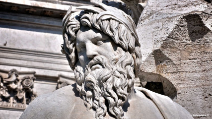 Piazza Navona: Fountain of the Four Rivers - Gange