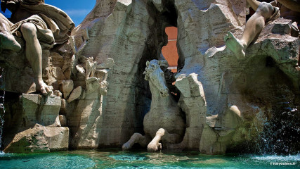 Piazza Navona: Fountain of the Four Rivers - Horse