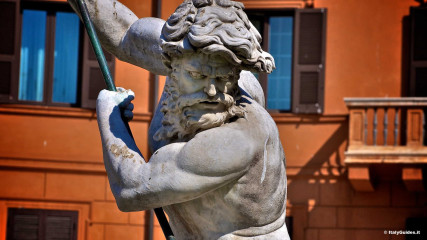 Piazza Navona: Fountain of Neptune