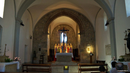 Monteriggioni: Church of Santa Maria Assunta