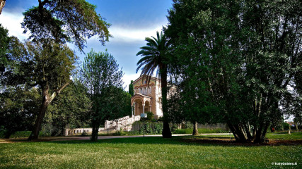 Villa Doria Pamphilj: Cappella Doria Pamphilj
