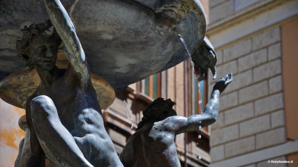 Fontana delle Tartarughe: Fontana delle Tartarughe, in Piazza Mattei