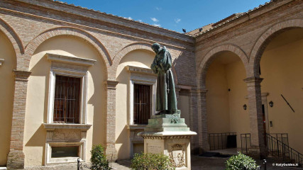 Assisi: Church of Santa Maria Maggiore