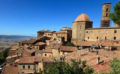 Travel guide toVolterra, Italy